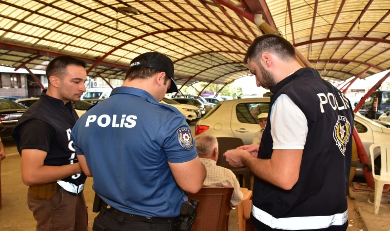 Emniyet güçleri Manisa’nın huzuru için denetimleri sıklaştırdı