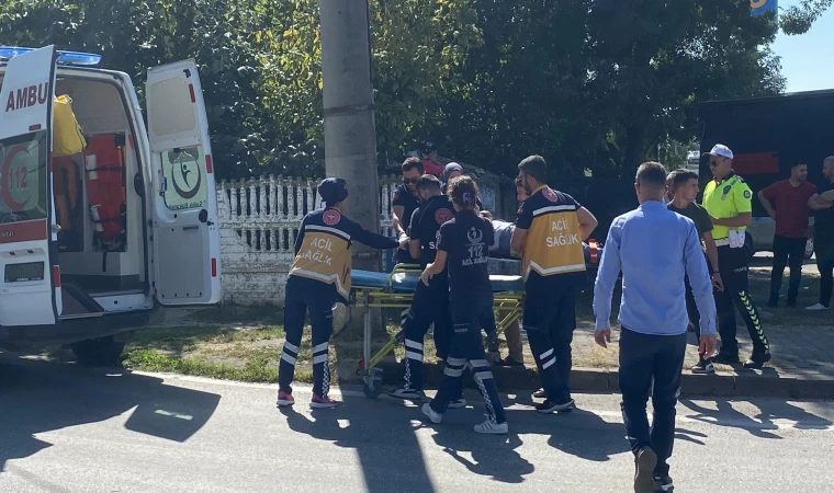 Sürücü adayının kullandığı araç kaza yaptı: 3 yaralı