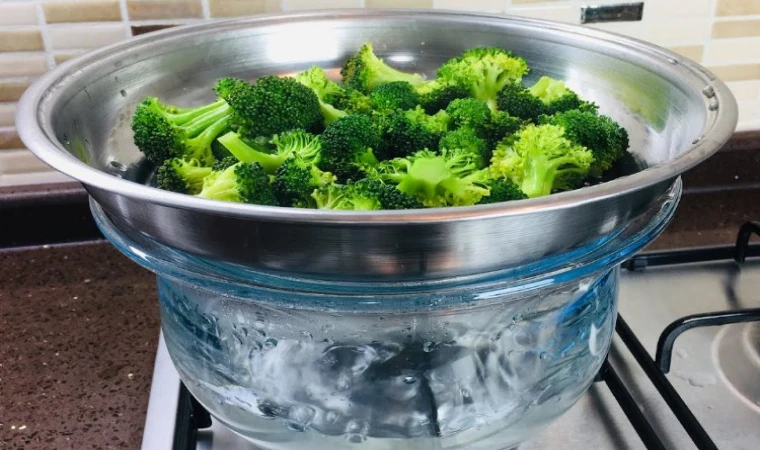 Vitamin kaynağı brokolinin 8 faydası
