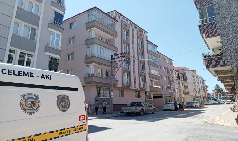 Polis memuru intihara kalkışan kadını kurtardı