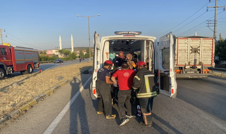 Manisa'da motosiklet devrildi: 1 yaralı