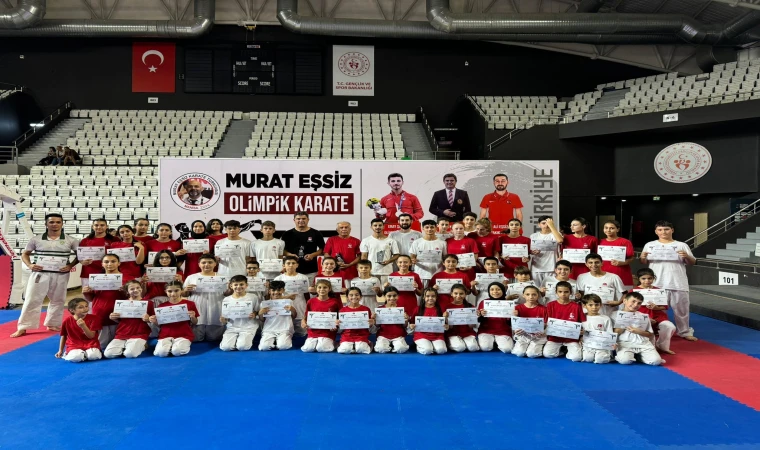 Manisalı karateciler olimpik karate yaz kampına katıldı