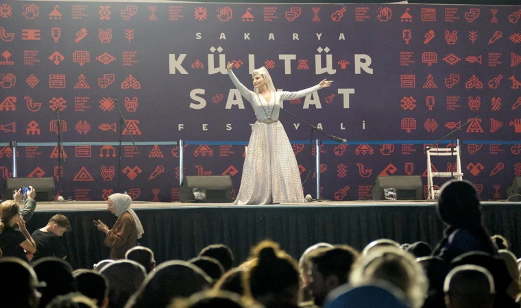 Millet Bahçesi’nde Kafkas ve Karadeniz akşamı