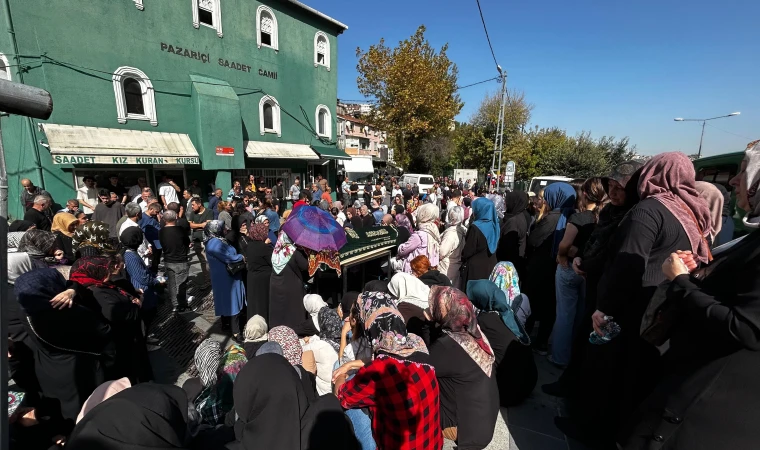 Katledilen Ayşenur Halil, son yolculuğuna uğurlandı