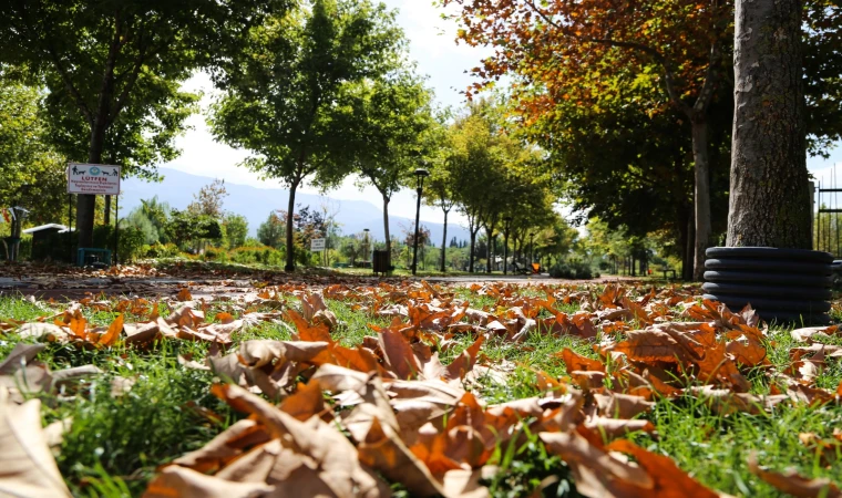 Manisa Atatürk Kent Parkında kartpostallık manzaralar