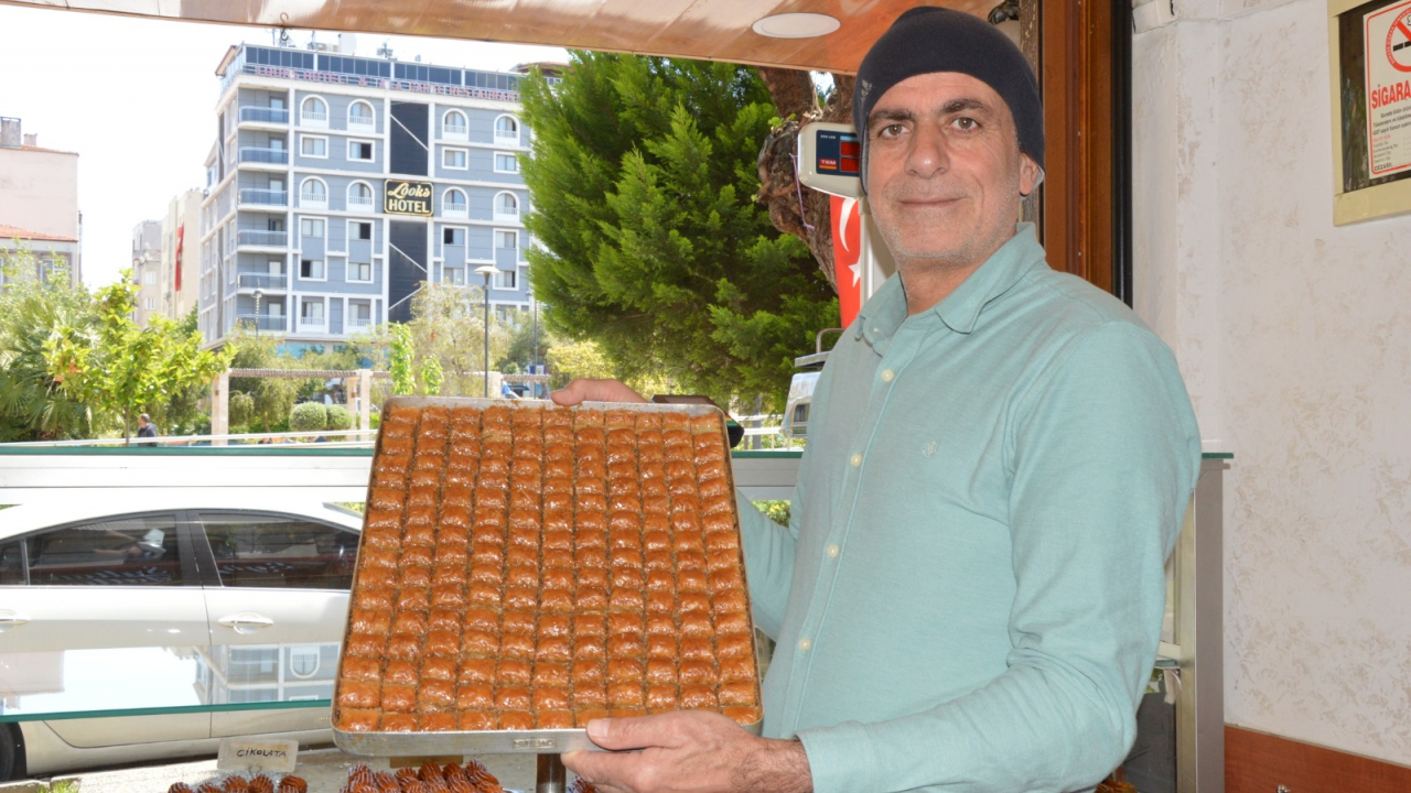 Baklavalar ve tatlılar bayrama hazır 