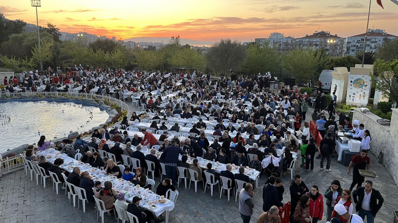 Balçova’da Ramazan dayanışmayla geçti