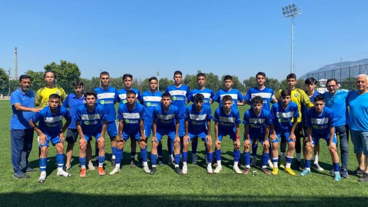 BUCA GENÇLERBİRLİĞİ U17 'DE MANİSA ŞAMPİYONU OLDU