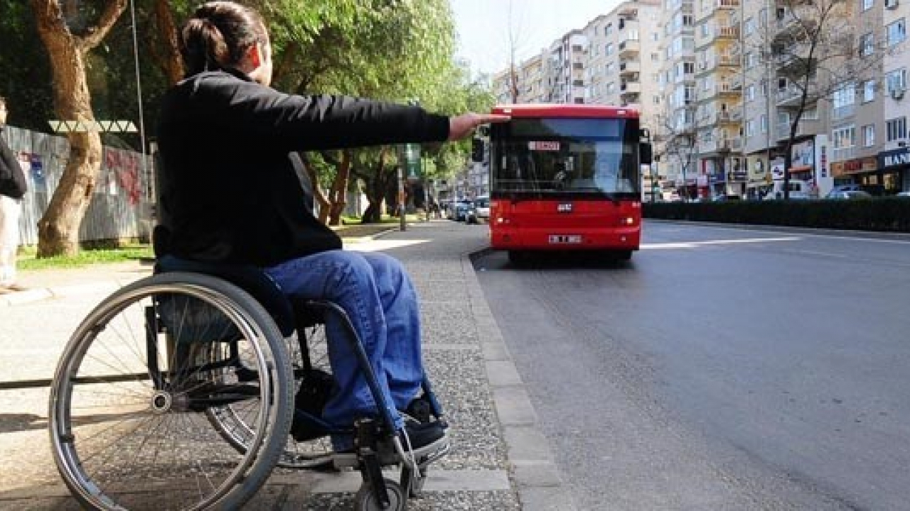 Engelli ve yaşlı vatandaşların gelir desteği ödemeleri artırıldı