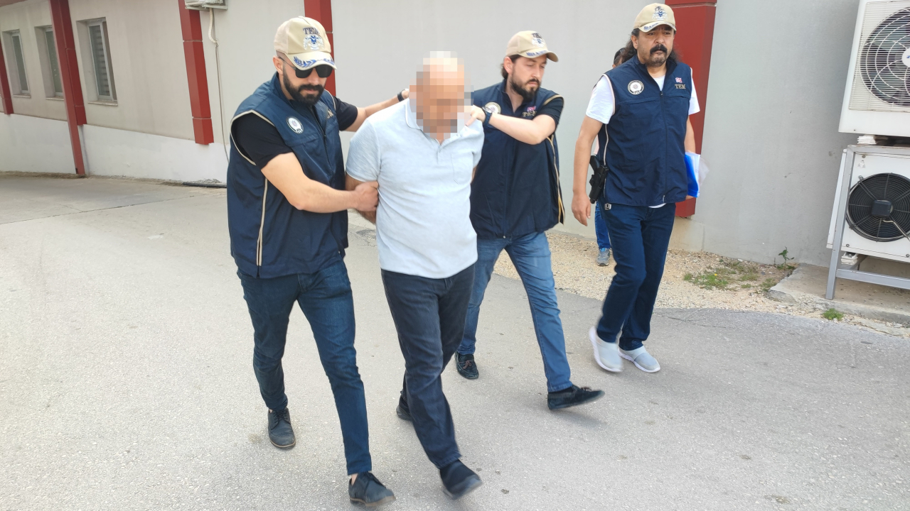 FETÖ'DEN ARANAN ESKİ POLİS YAKALANDI