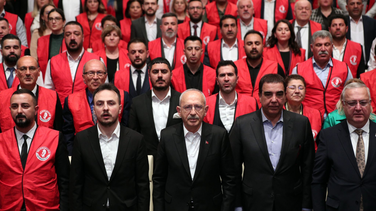 Kemal Kılaçdaroğlu il koordinatörleri ile buluştu 