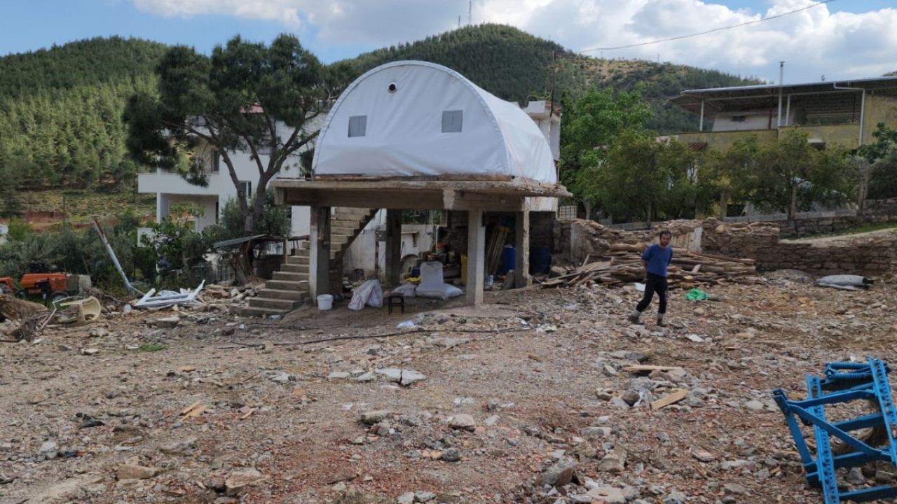 Korkudan yapıldı: Görenler şaşırıyor