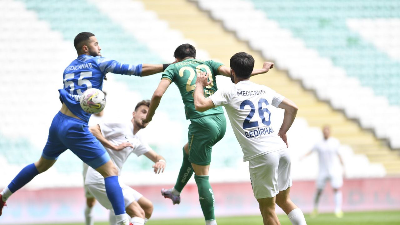 Menemen FK, Afacan yönetiminde ilk maçında 1 puan aldı