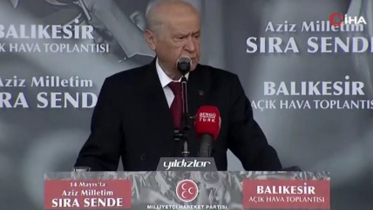 MHP lideri Bahçeli, Balıkesir'de vatandaşlara hitap etti