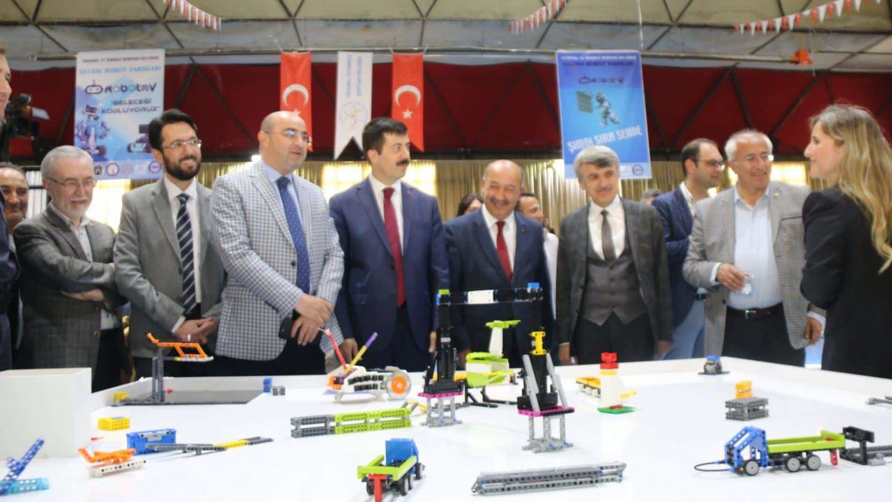 Tavşanlı’da “Robotav 2023” isimli robot yarışması