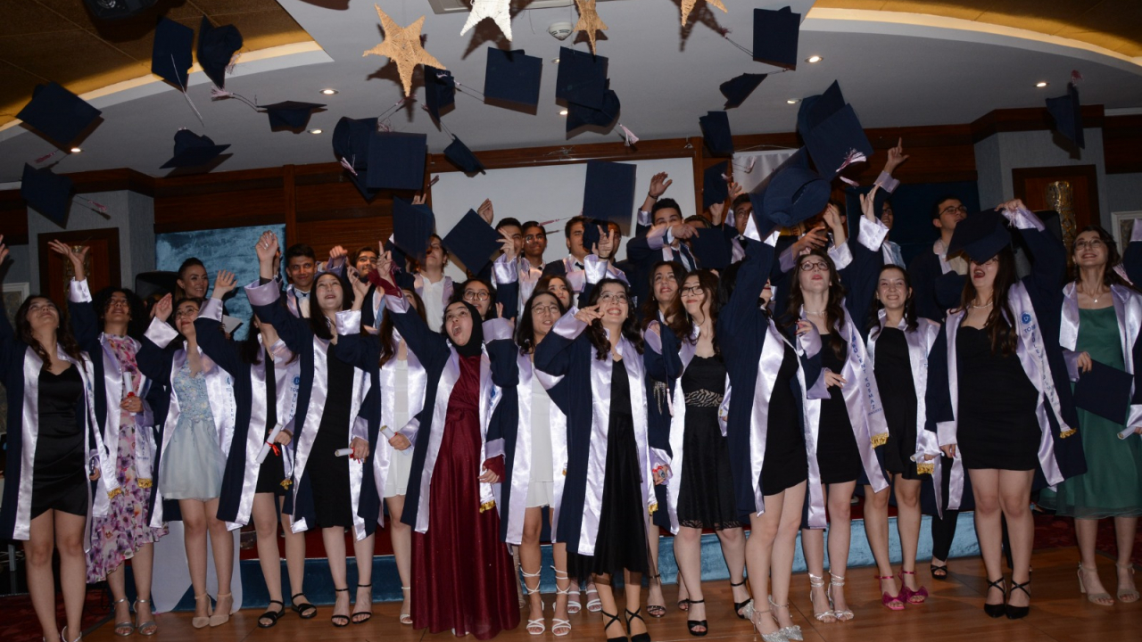 TOBB Bülent Koşmaz Fen Lisesi 4. Dönem mezunlarını verdi