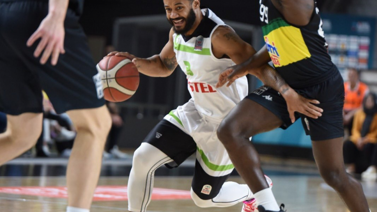 Türkiye Sigorta Basketbol Süper Ligi: Manisa BBSK: 82 - Frutti Extra Bursaspor: 87