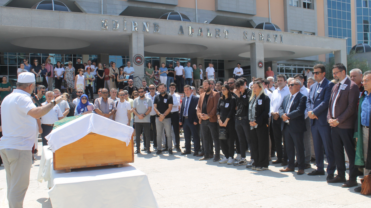 YANLIŞ PLANLANAN PENCERE ÖLÜME SEBEP OLDU