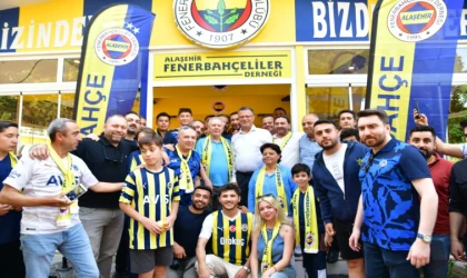 Aziz Yıldırım Manisa'da Fenerbahçeliler Derneği ile bir araya geldi