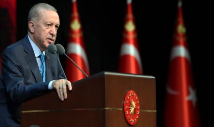 Cumhurbaşkanı Erdoğan: “Gençlerimizi modern popüler kültürün insafına terk edemeyiz”