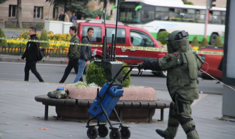 Bomba Meraklıları Canını Hiçe Saydı