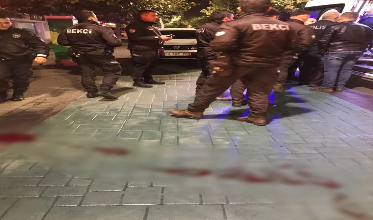 Kız arkadaşıyla tartıştı, bileklerini kesti