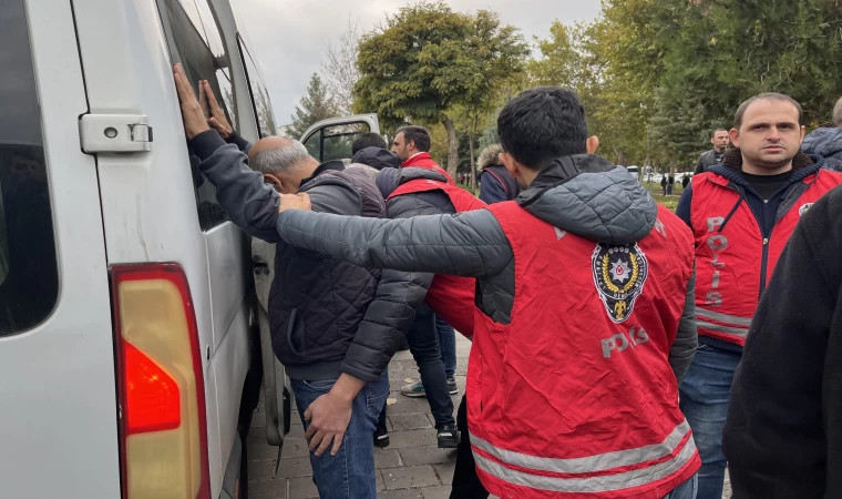 Milletvekili eşliğinde gerçekleştirilen izinsiz yürüyüşte göz altına alınan 55 kişi serbest bırakıldı