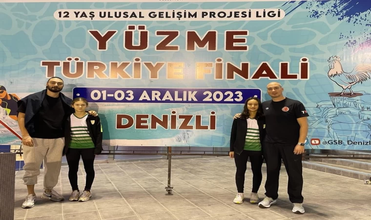 Manisalı yüzücüler başarıya kulaç attı