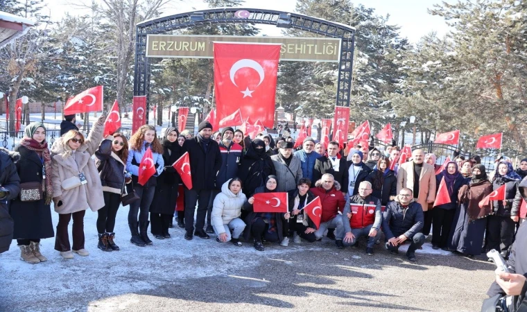 Gençlerden şehitlerimize vefa ziyareti