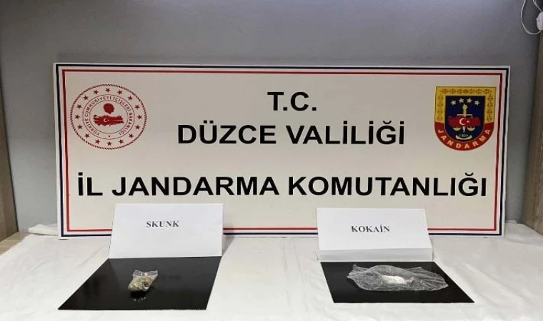 Jandarma uyuşturucuya geçit vermedi