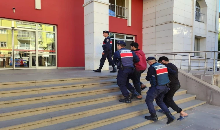 Manisa’da DEAŞ operasyonu: 2 tutuklama