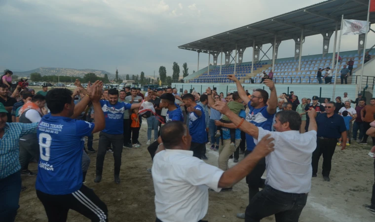 Atlı Cirit müsabakalarının şampiyonu belli oldu