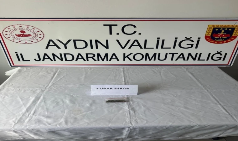 Jandarma uyuşturucu satıcılarına göz açtırmıyor