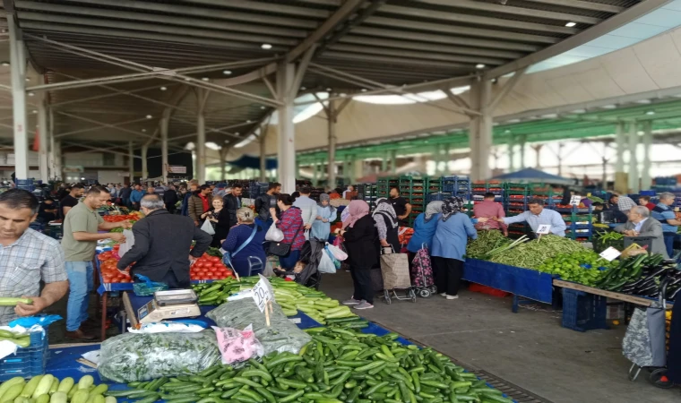 Salihli pazarı bayramda 4 gün açık olacak