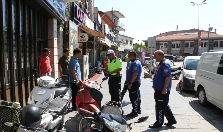 Manisa'da kaldırımı işgal edenlere büyük ceza yağdı