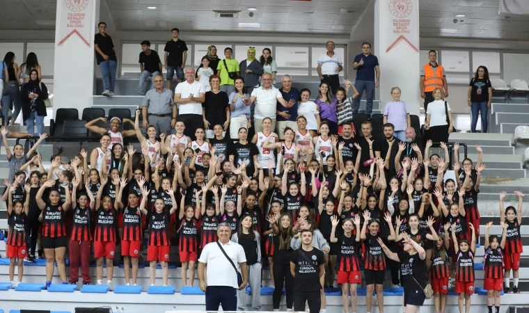 Başarılarıyla Turgutlu'nun gururu oldular