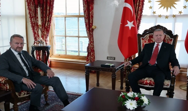 Cumhurbaşkanı Erdoğan İzzetbegoviç’i Dolmabahçe’de ağırladı