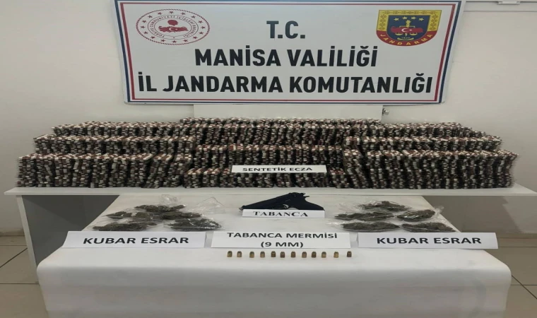 Manisa'da 54 bin 860 adet sentetik ecza ele geçirildi