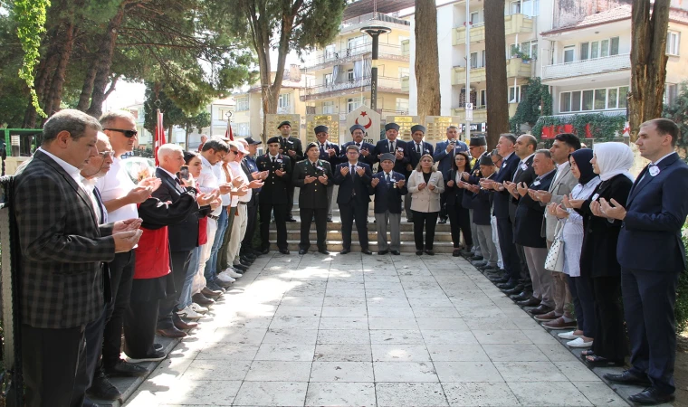 Manisa'nın ilçelerinde gaziler unutulmadı