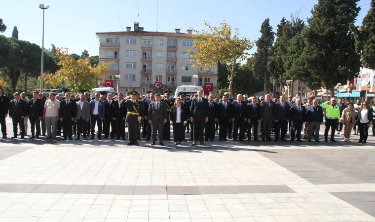 Kula'da Cumhuriyet Bayramı kutlamaları coşkuyla başladı