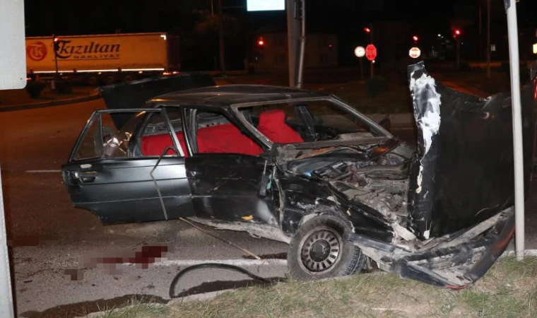 Zincirleme trafik kazası: 4 kişi yaralandı