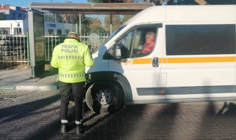 Manisa'da okul servisleri denetlendi