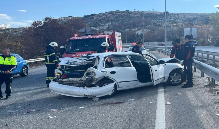 Zincirleme trafik kazasında 2 kişi yaralandı