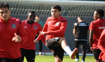 Manisa FK Pendikspor maçı hazırlıklarını sürdürüyor